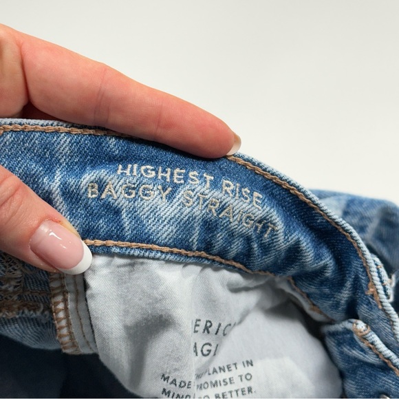 American Eagle Baggy Straight Distressed Jeans Highest Rise Size 4 - Picture 9 of 13